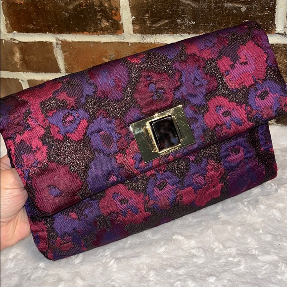 Henri Bendel RARE Metallic Floral Brocade Jacquard Folder-over Clutch - Picture 1 of 17